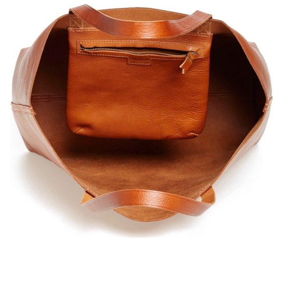 Madewell Handbags - Madewell Authentic Leather Bag
